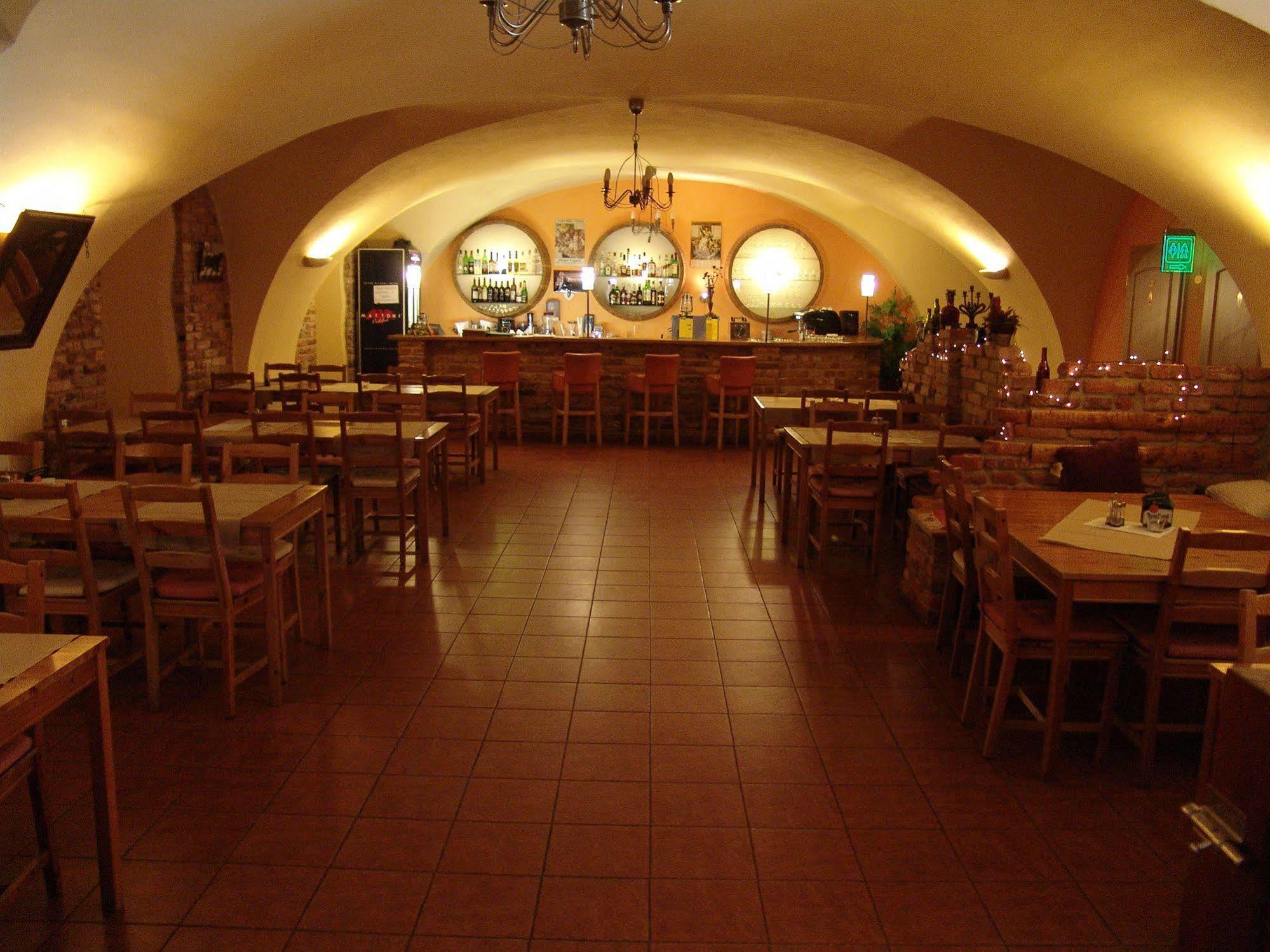 פראג Hotel Stary Pivovar מראה חיצוני תמונה